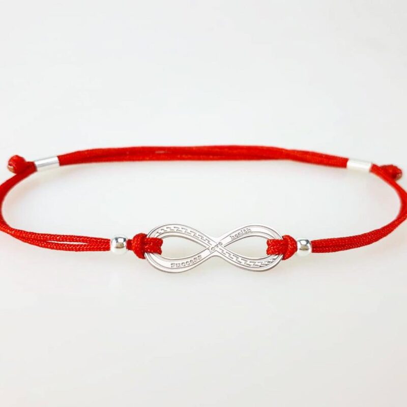 Браслет-красная-нить-с-фигуркой-знак-бесконечности-из-серебра-925-пробы-гравировка-текста-1