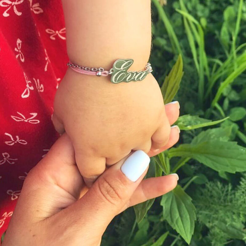 Именной-браслет-красная-нить-серебро-925-пробы-с-позолотой-или-без-возможность-добавить-фигурку-сердечко-2